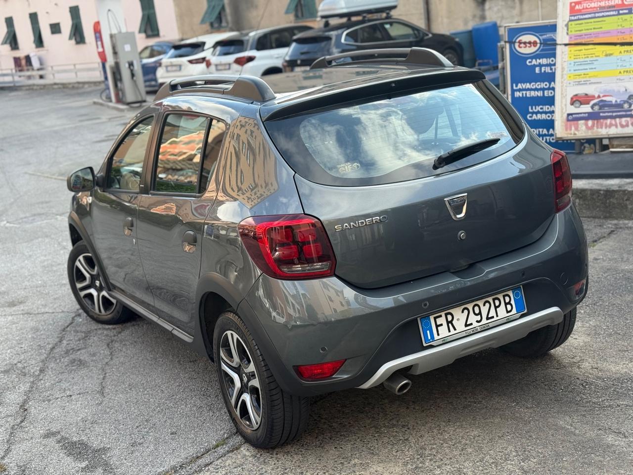 Dacia Sandero Stepway 1.5 dCi 8V 90CV Start&Stop con soli 18.000km