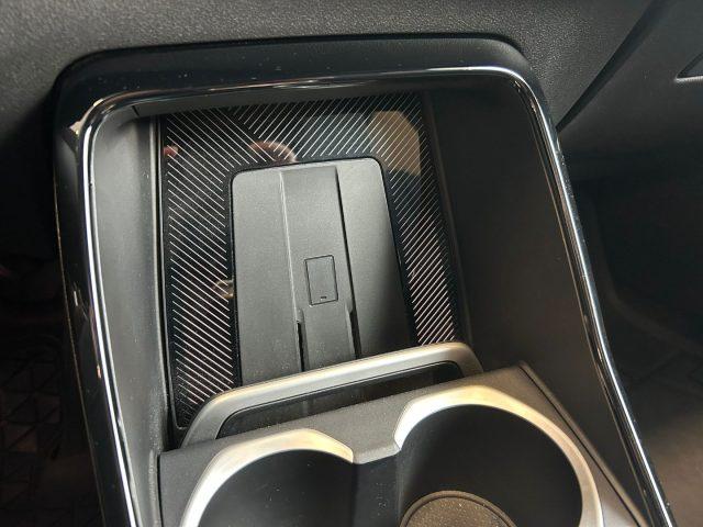 BMW iX1 eDrive 20 xLine- OK NEOPATENTATI