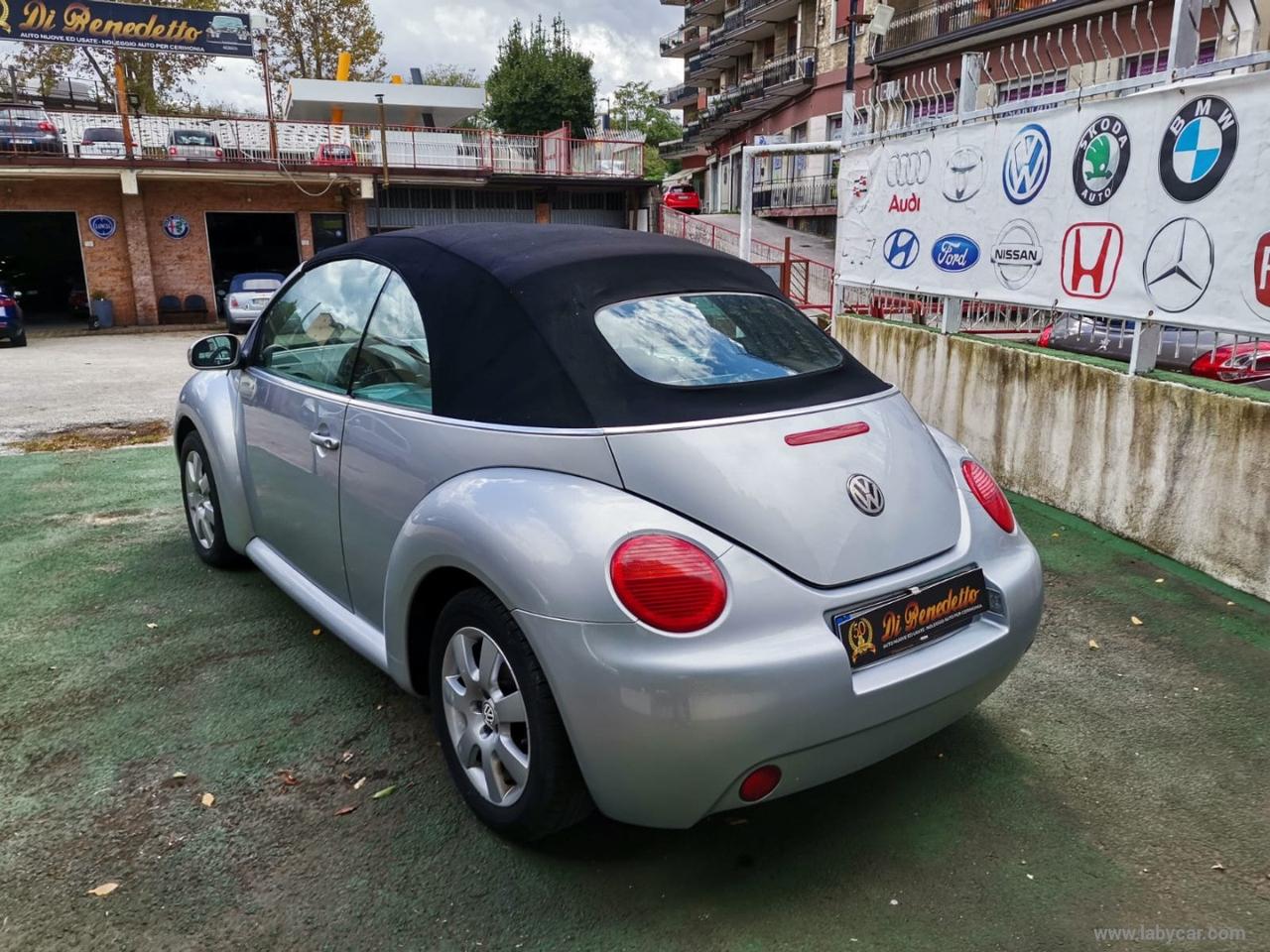 VOLKSWAGEN New Beetle 1.6 Cabrio