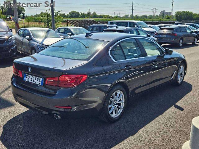 BMW 530 Berlina 530d xdrive Business 249cv auto - FR415SE