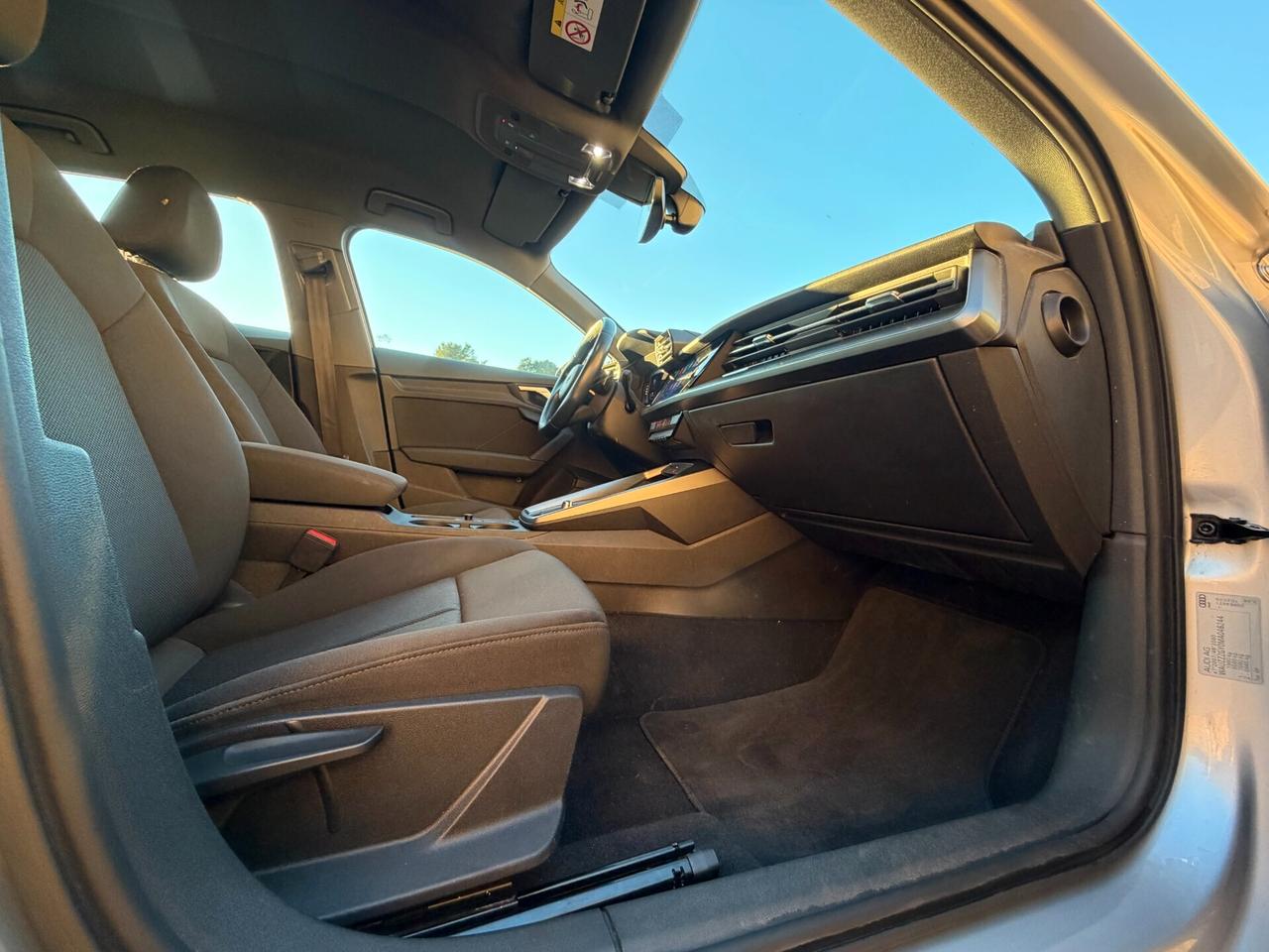 Audi A3 SPB/2.0 TDI 150CV/IVA ESPOSTA/LED/CAR PLAY