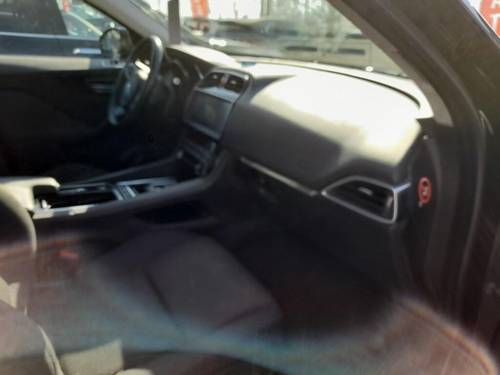 JAGUAR F-Pace (X761) F-Pace 2.0 D 180 CV ...