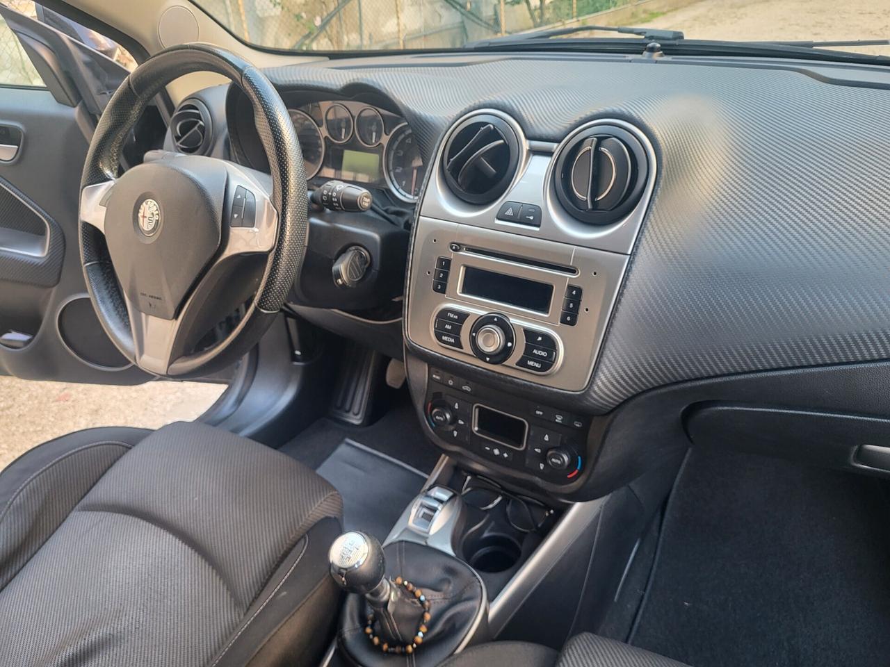 Alfa Romeo MiTo 1.4 T 120 CV GPL Distinctive Sport Pack