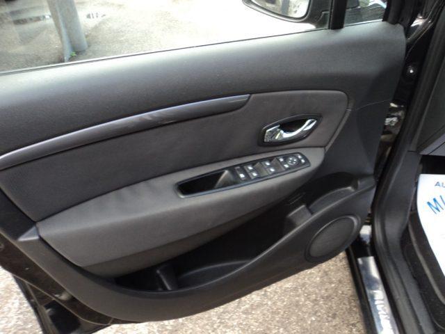 RENAULT Scenic 1.5 dCi 110CV Limited