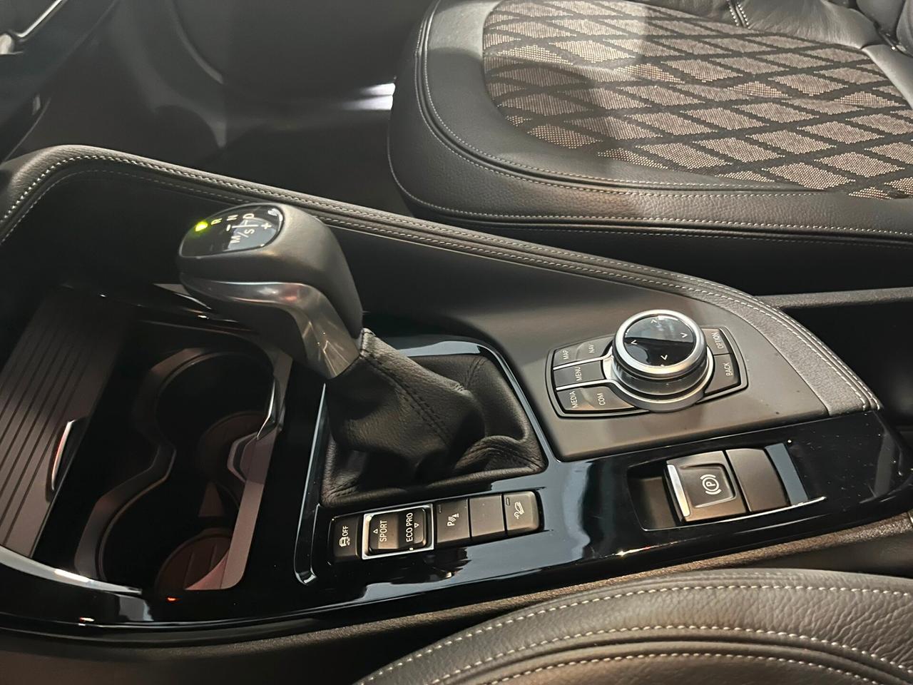 BMW X1 (F48) X1 xDrive18d xLine