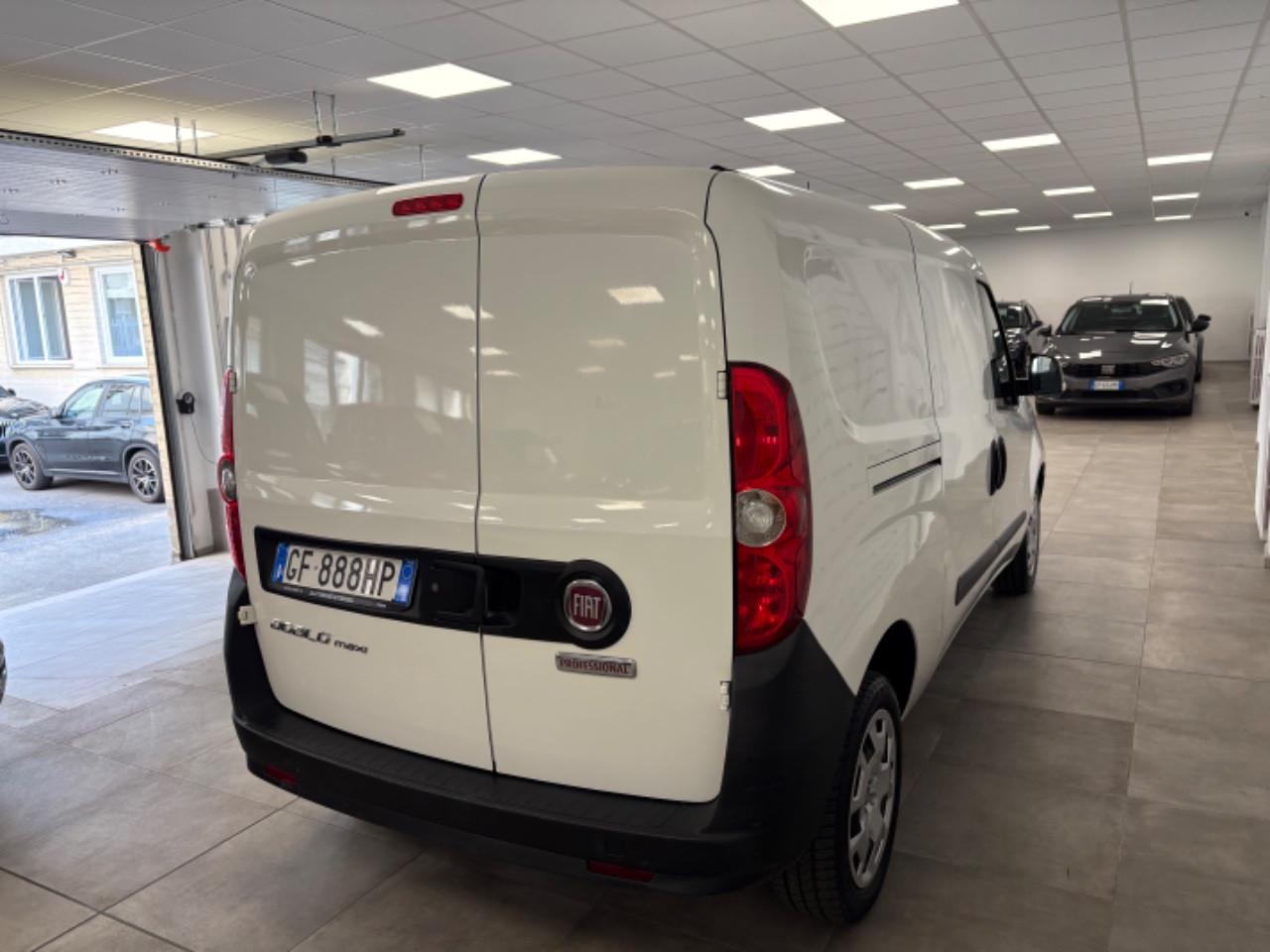 FIAT Doblo cargo maxi 1.6 mjt 105cv LH1 Lounge S&S + 12900€ IVA