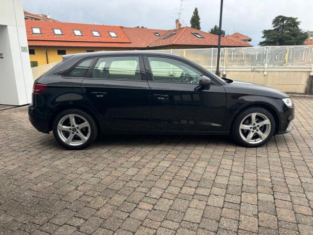 AUDI A3 1.6 TDI 116 CV Sport