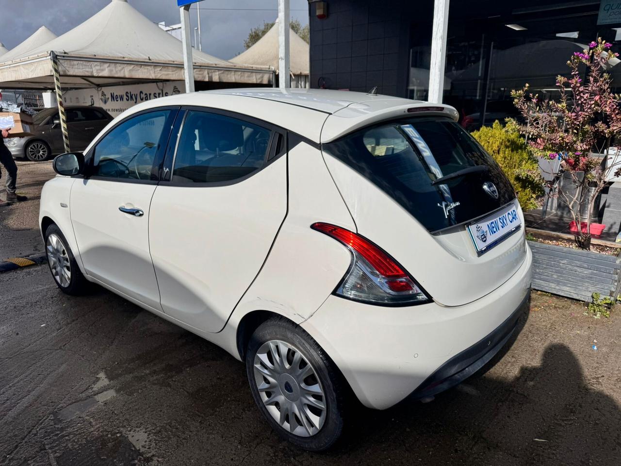 Lancia Ypsilon 1.3 MJT 16V 95 CV 5p. S&S Platinum