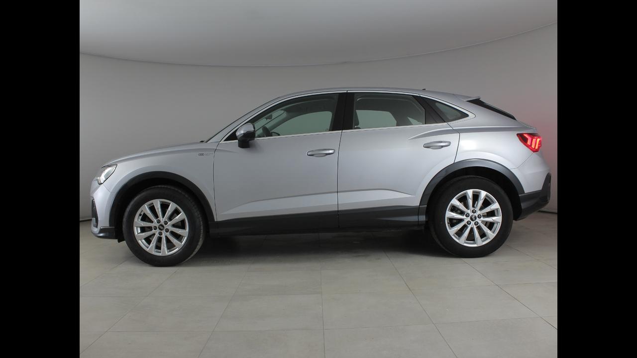 AUDI Q3 2019 Sportback - Q3 Sportback 35 2.0 tdi Business Plus