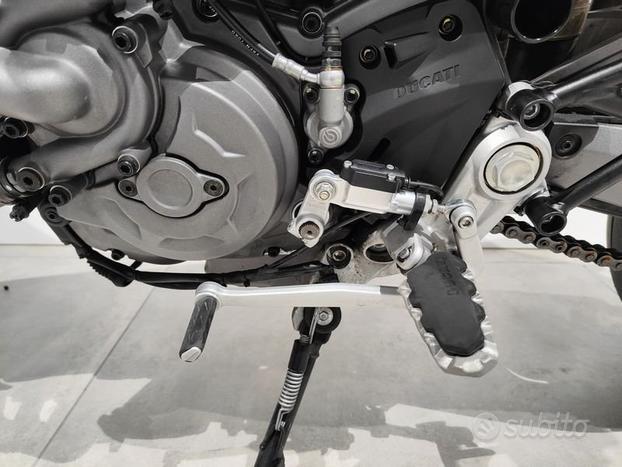 Ducati Hypermotard 950