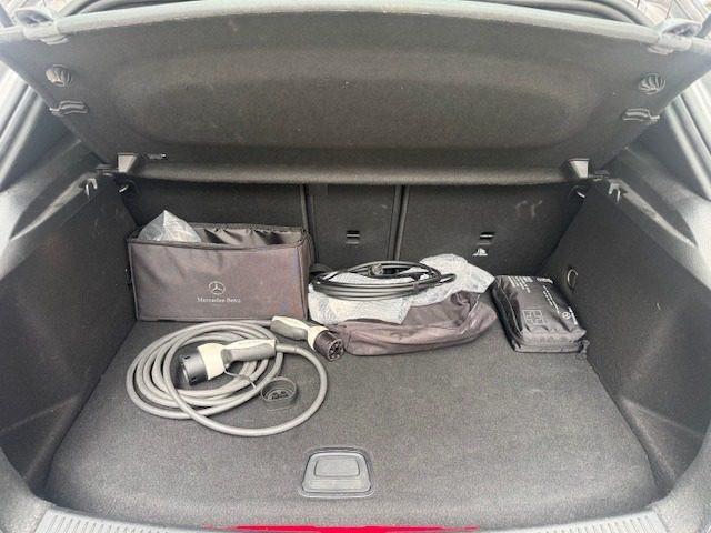 MERCEDES-BENZ A 250 e Automatic EQ-Power Business Extra