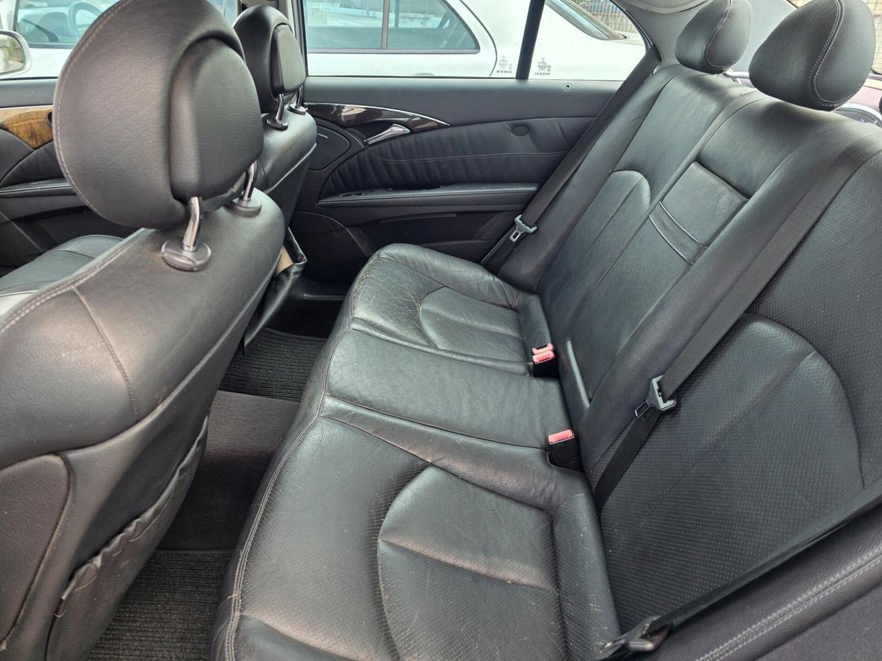 Mercedes-benz E 320 CDI cat *Avantgarde*