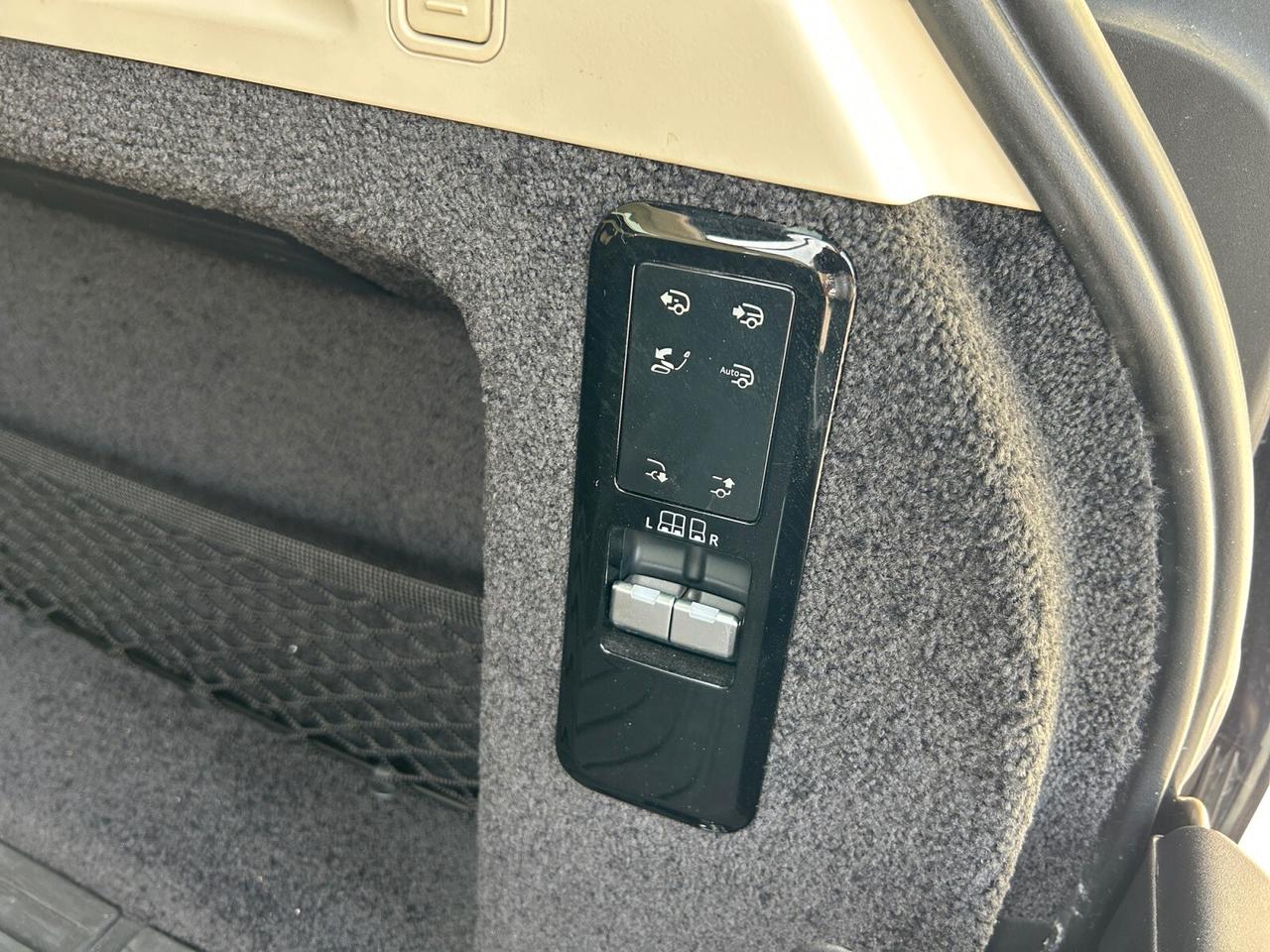 Land Rover Range 3.0D l6 350 CV Autobiography IVA ESPOSTA