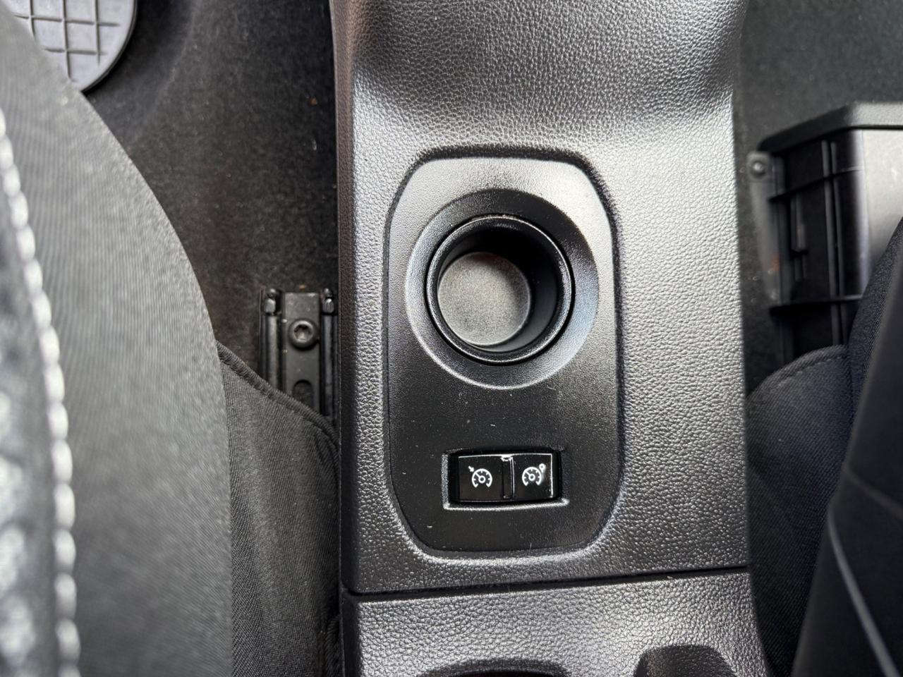 Dacia Duster 1.6 SCe GPL 4x2 Prestige