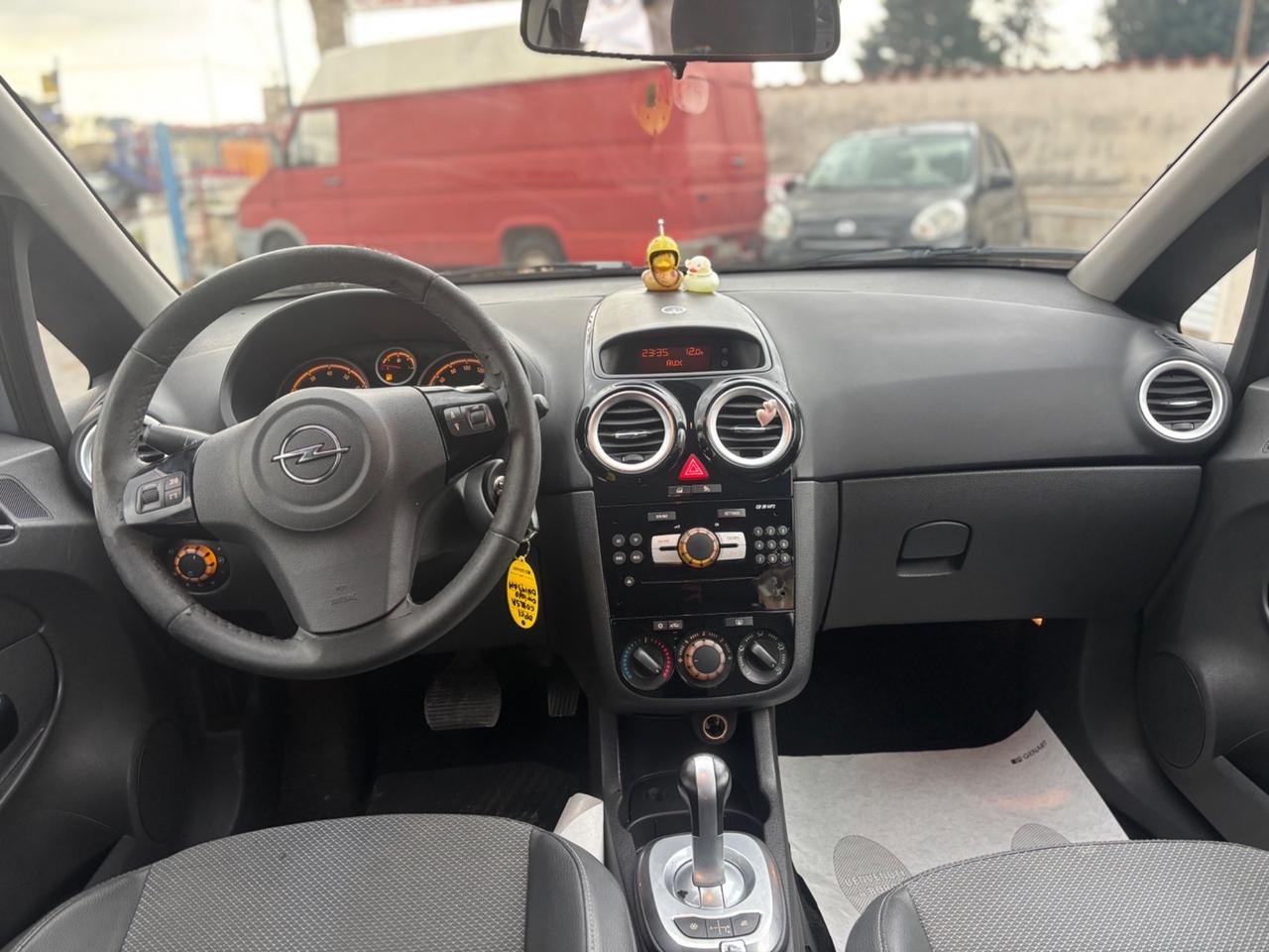 Opel Corsa 1.2 benzina AUTOMATICA