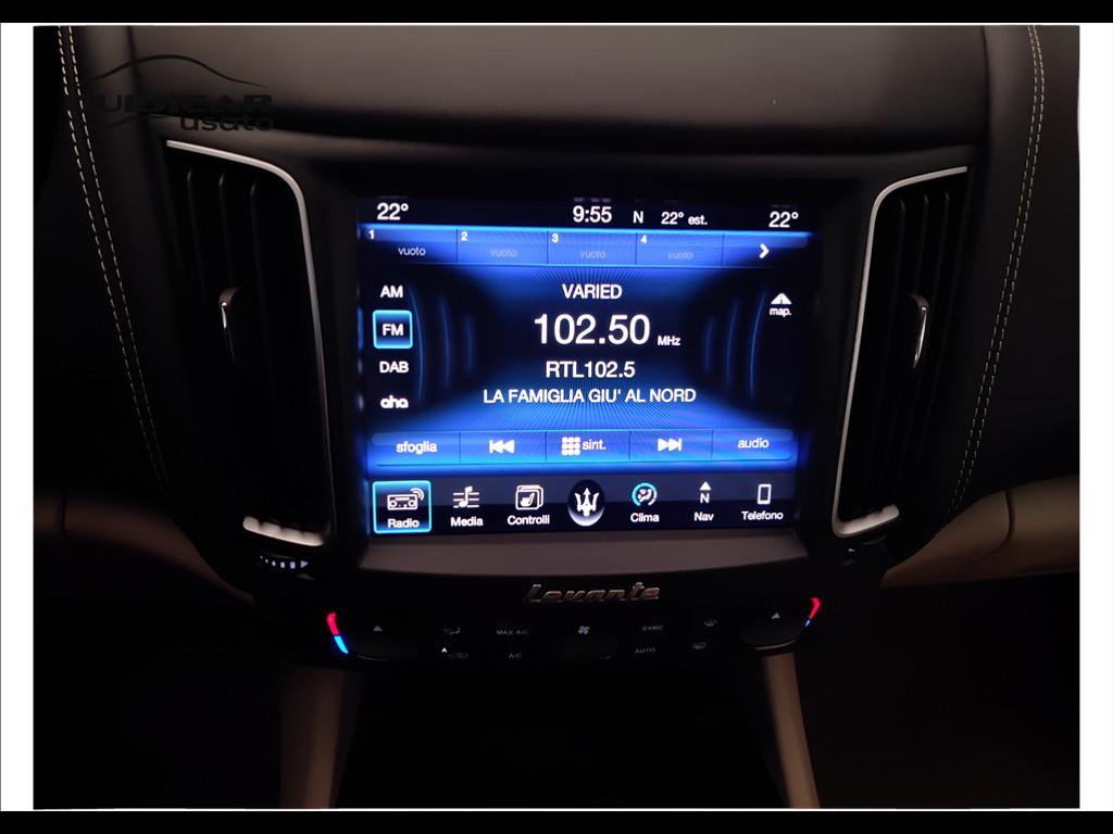 MASERATI Levante - Levante 3.0 V6 250cv auto