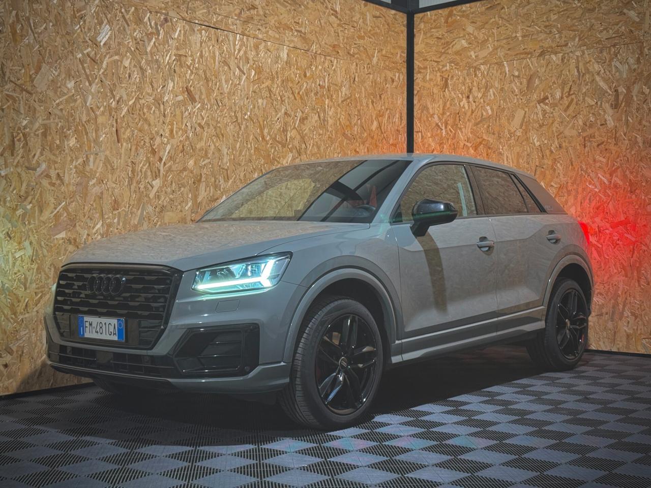Audi Q2 1.6 TDI S line IDENTITY BLACK