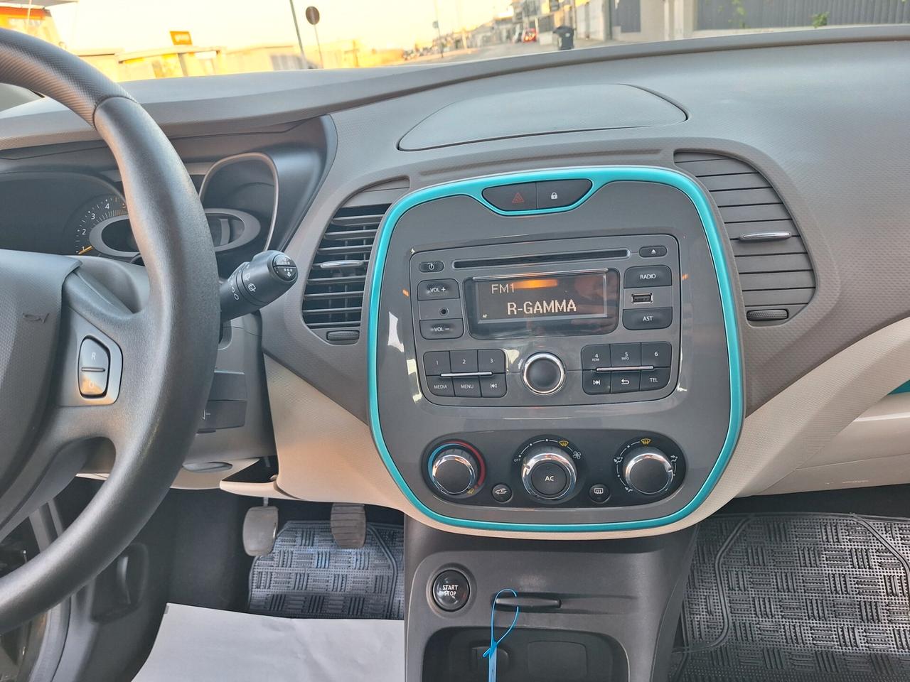 Renault Captur 1.5 dCi 90 CV Live PERFETTA