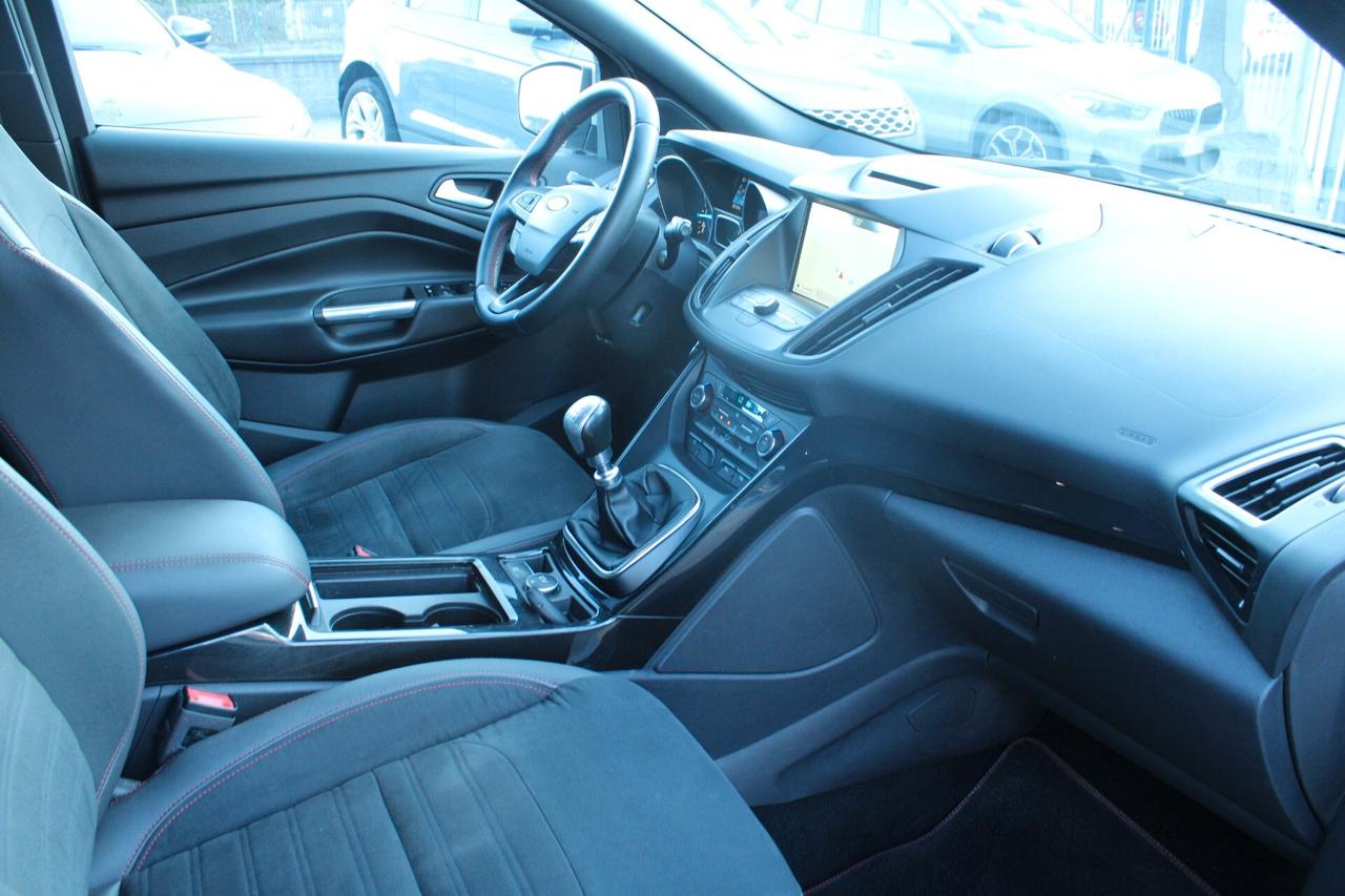 Ford Kuga 1.5 TDCI 120 CV S&S 2WD ST-Line