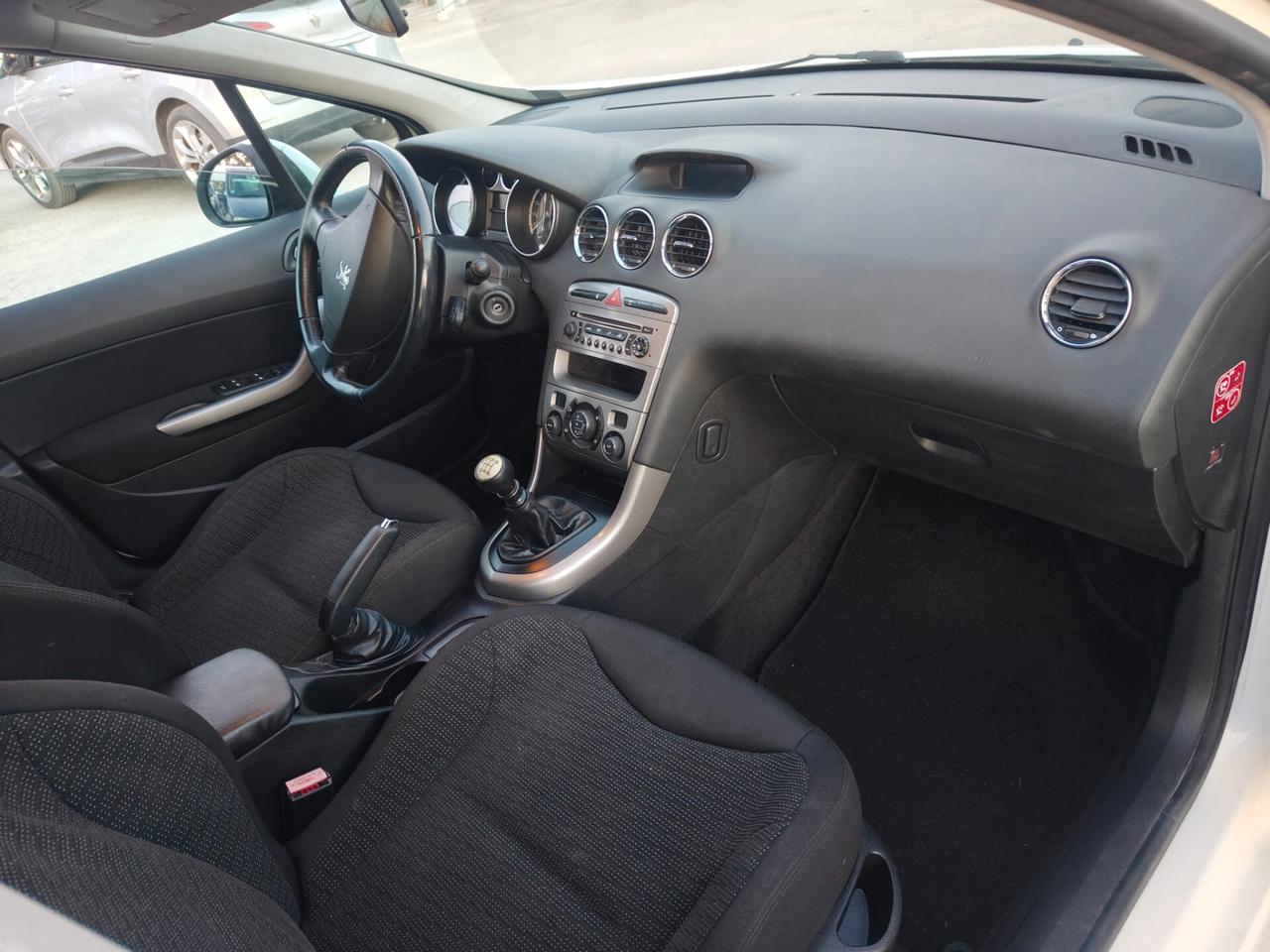 Peugeot 308 2.0HDi 140CV SW Ciel GANCIO TRAINO