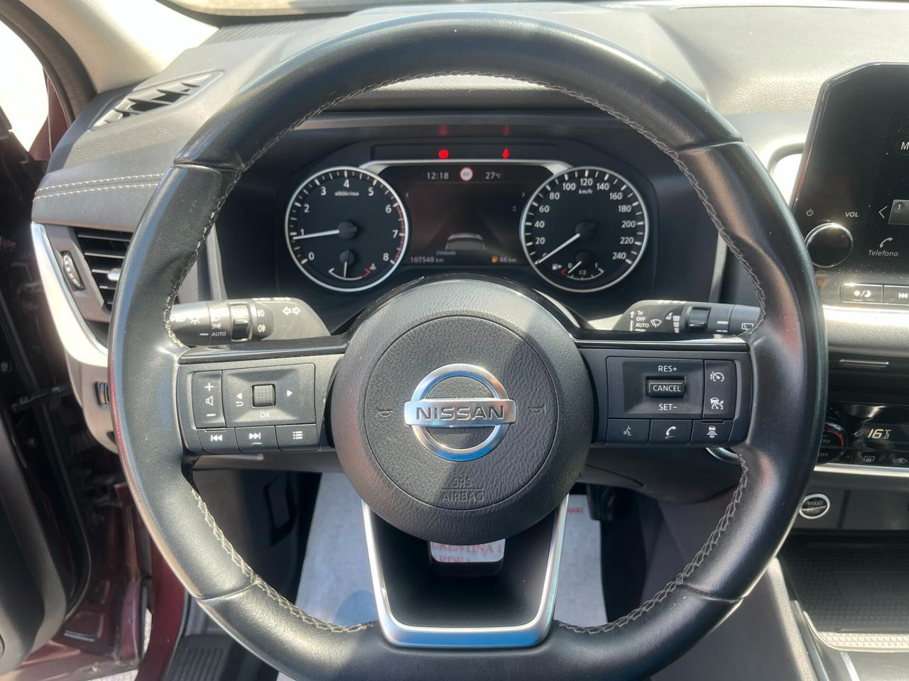 Nissan Qashqai MHEV 140 CV Business