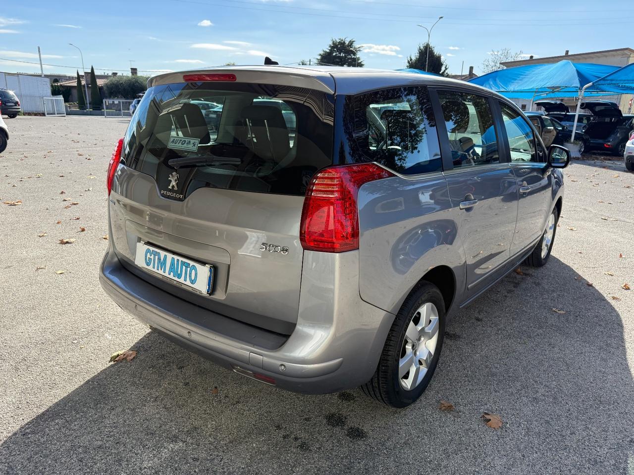 Peugeot 5008 BlueHDi 120 cv - 7 Posti