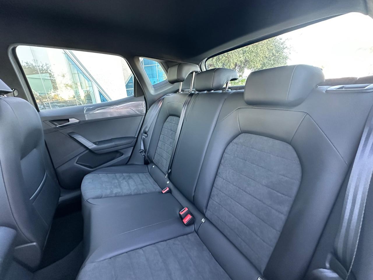 SEAT Arona 1.0 Xperience possibilità noleggio no scoring