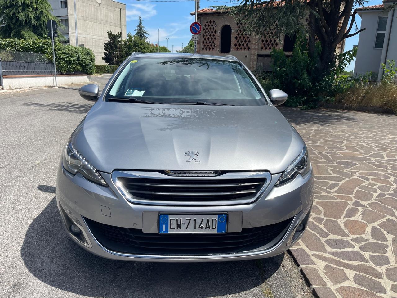 Peugeot 308 1.6 e-HDi 115 CV Stop&Start Allure