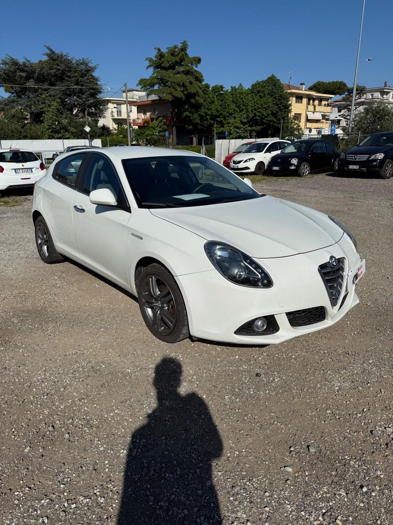 Alfa Romeo Giulietta 1.6 JTDm-2 105 CV Distinctive