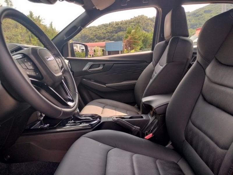 Isuzu D-Max N60 D-Max N60 1.9 aut. Crew Nitro Sport Cab con Shutter Lid!!
