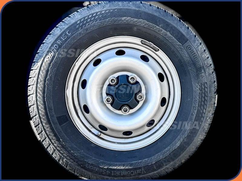 FIAT Ducato 35 2.2 Mjt 140CV PLM-TN Combi Shuttle L4
