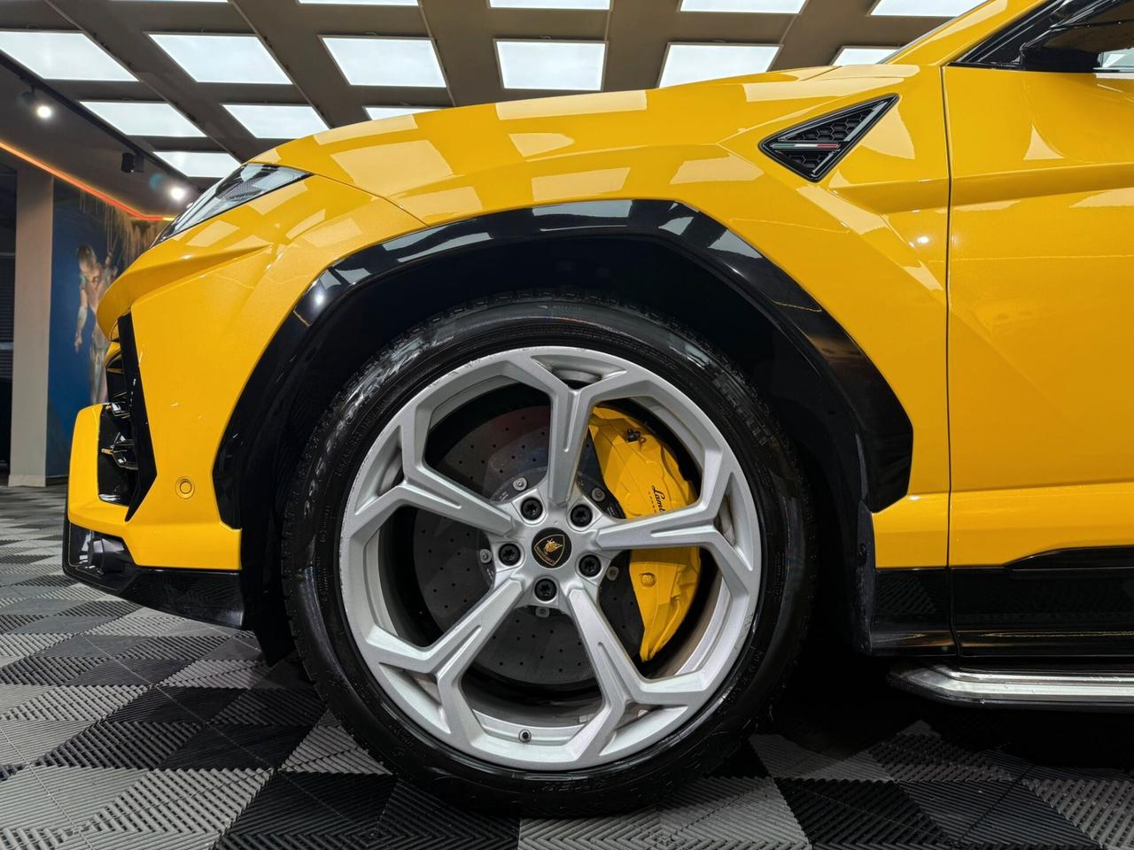 Lamborghini Urus 4.0 (531)