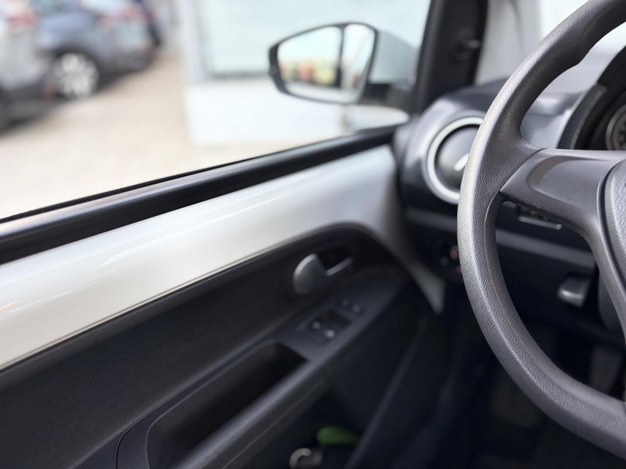 Volkswagen up! 1.0 Benzina 60CV E6 - 2020