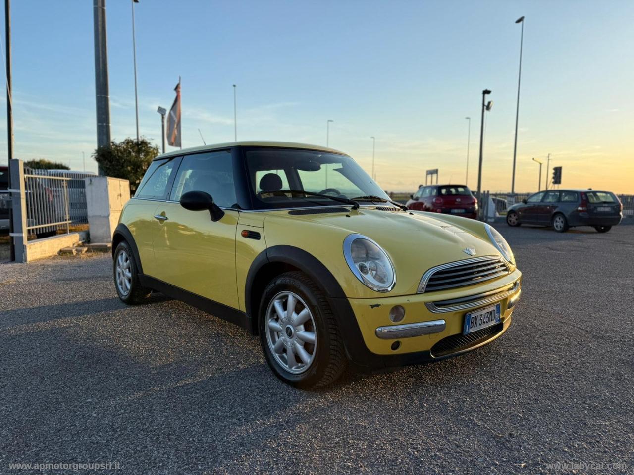 MINI Mini 1.6016V One de luxe