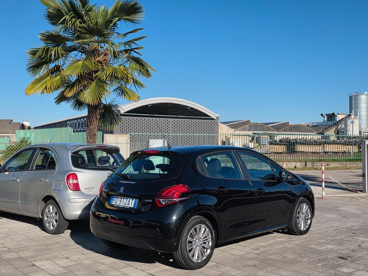 Peugeot 208 BlueHDi 75 5 porte Active