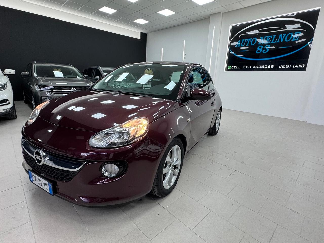 Opel Adam 1.2 70 CV White/Black Link