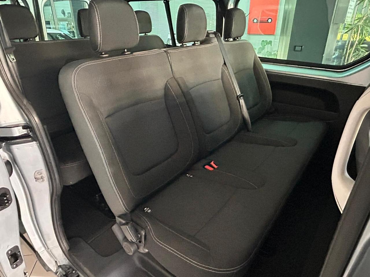 Renault Trafic BluedCi 150CV PL 9 POSTI