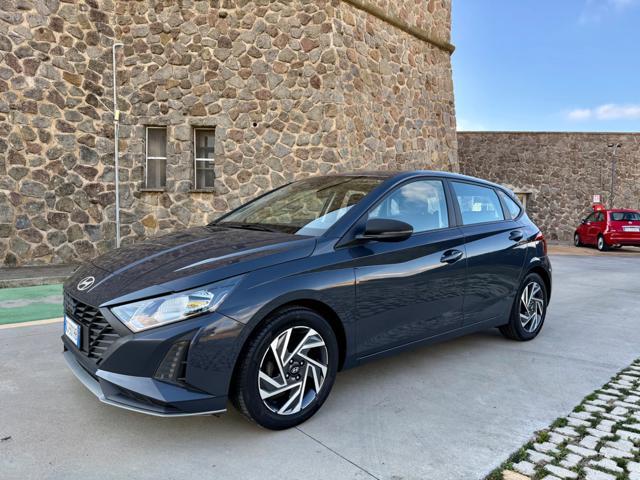 HYUNDAI i20 1.2 MPI CONNECTLINE+VIRTUAL+NAVI+RCAM+PDC