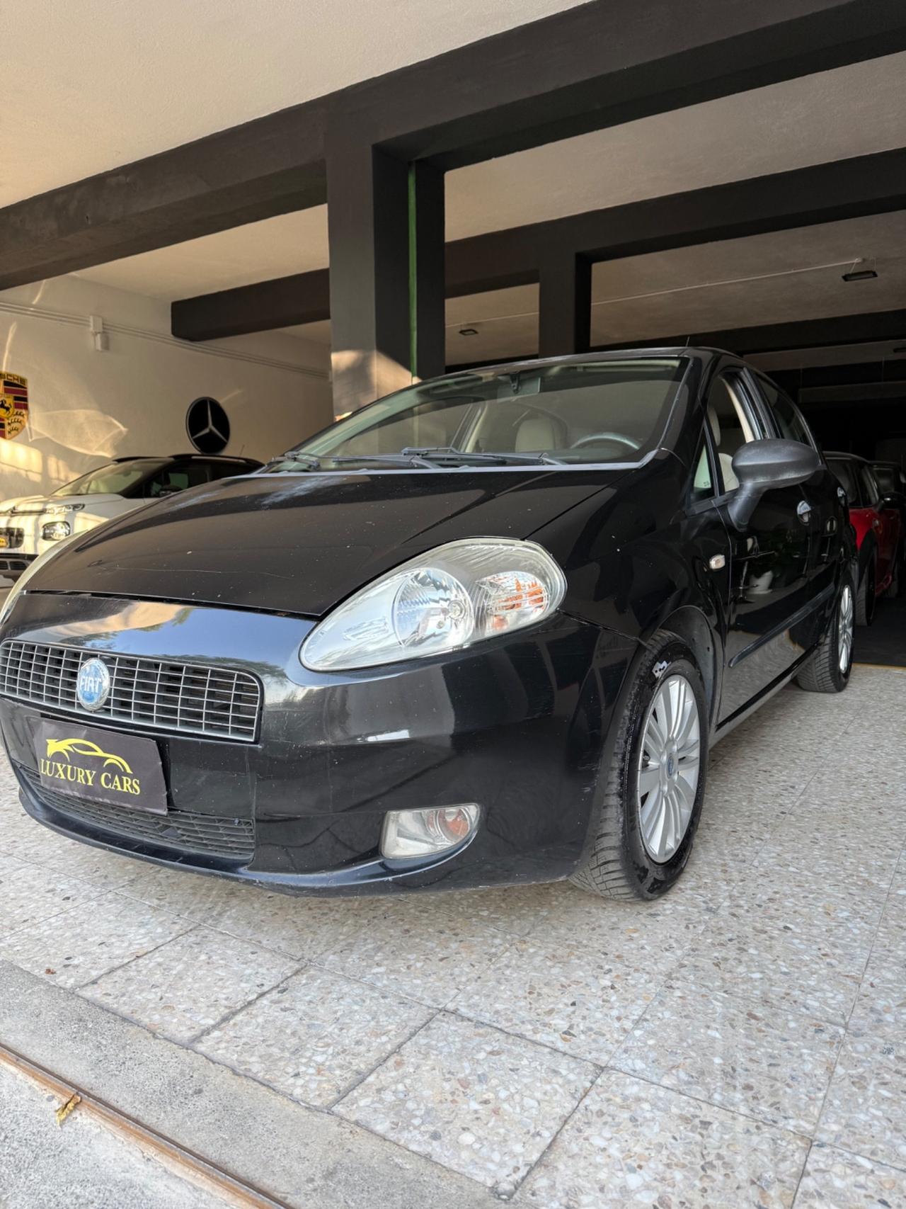 Fiat Grande Punto 1.3 MJT 90 CV Neopat Emotion
