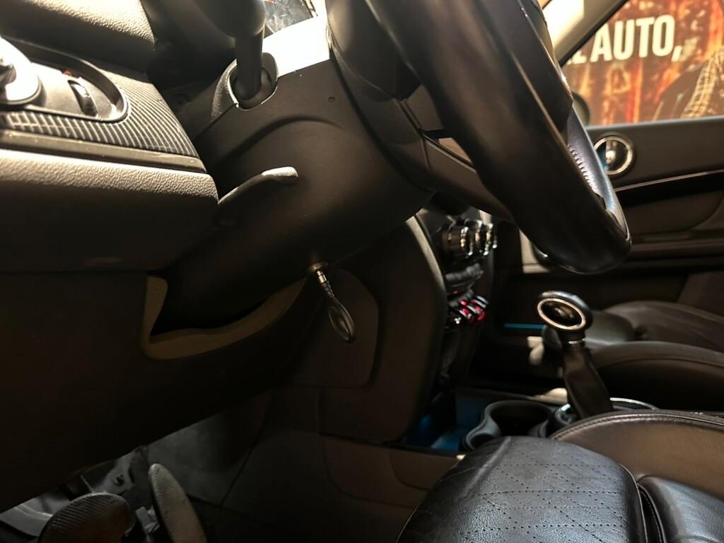 Mini Cooper SD Countryman 2.0 ALL4 Automatica