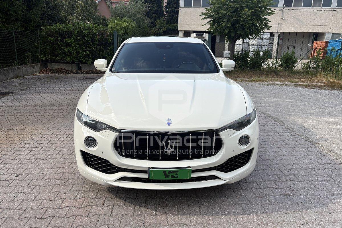 MASERATI Levante V6 Diesel 275 CV AWD