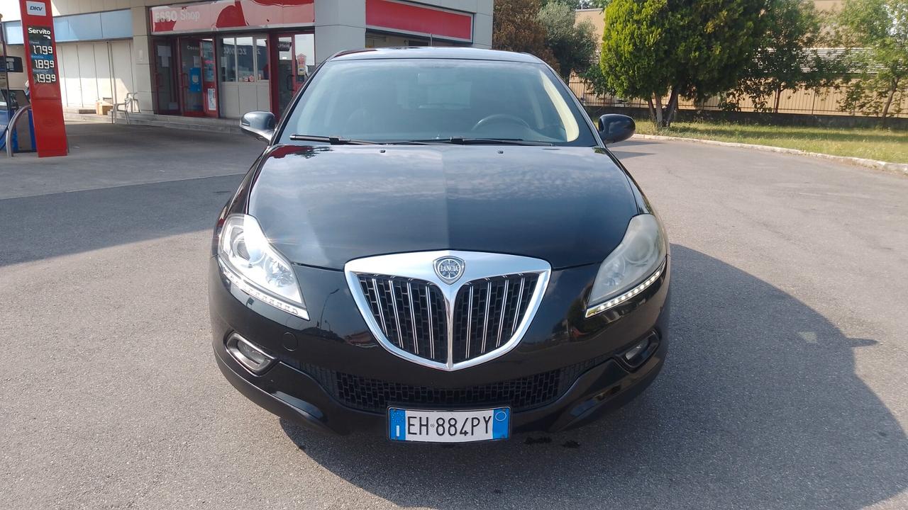 Lancia Delta 1.6 MJT DPF PLATINO 6M 2012