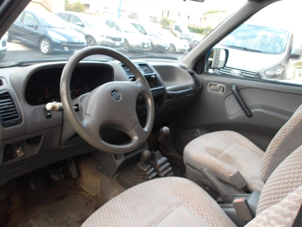 Nissan Terrano ii 2.7 TDI 101 CV