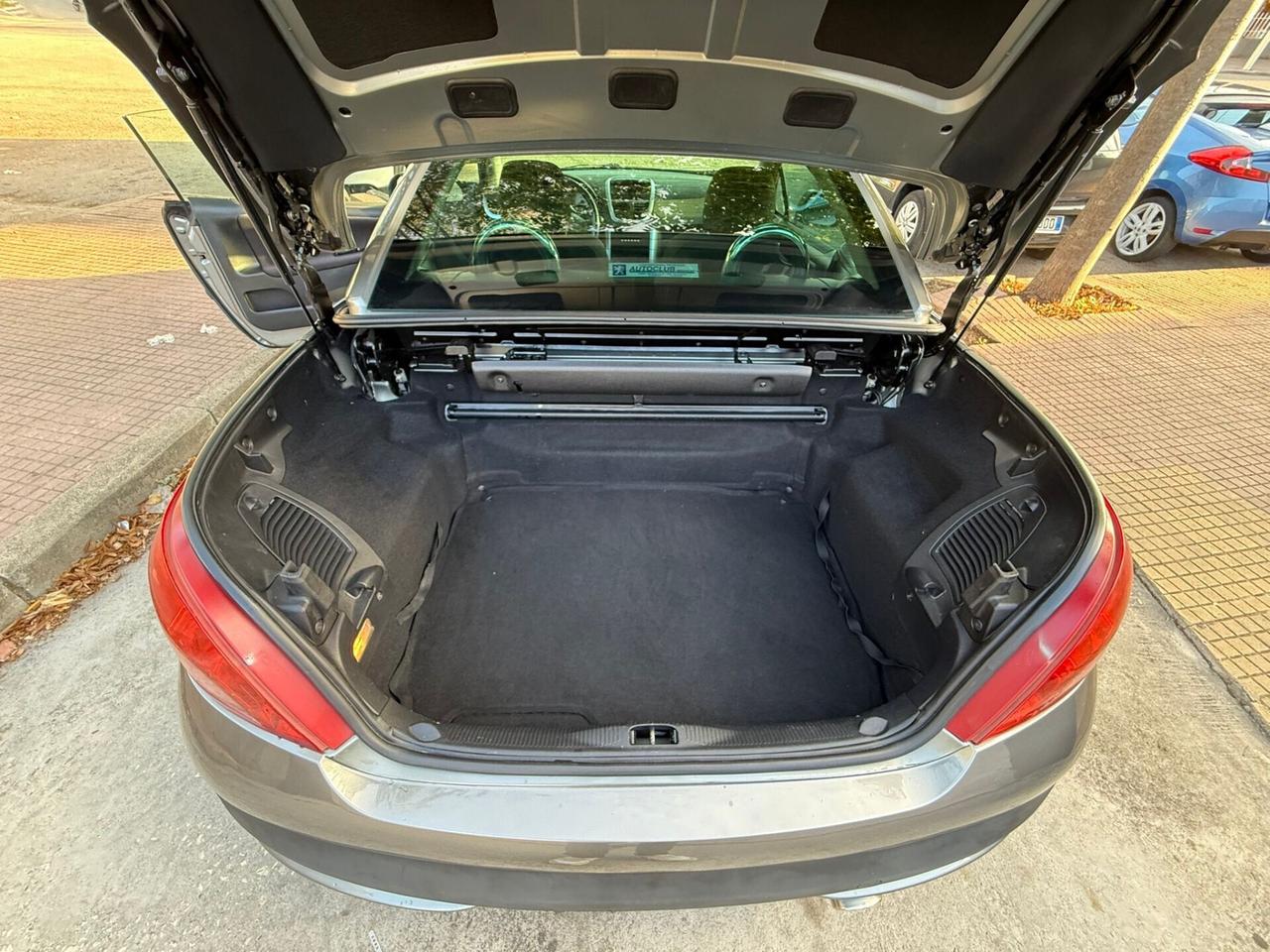 Peugeot 207 1.6 CABRIO NEOPATENTATI