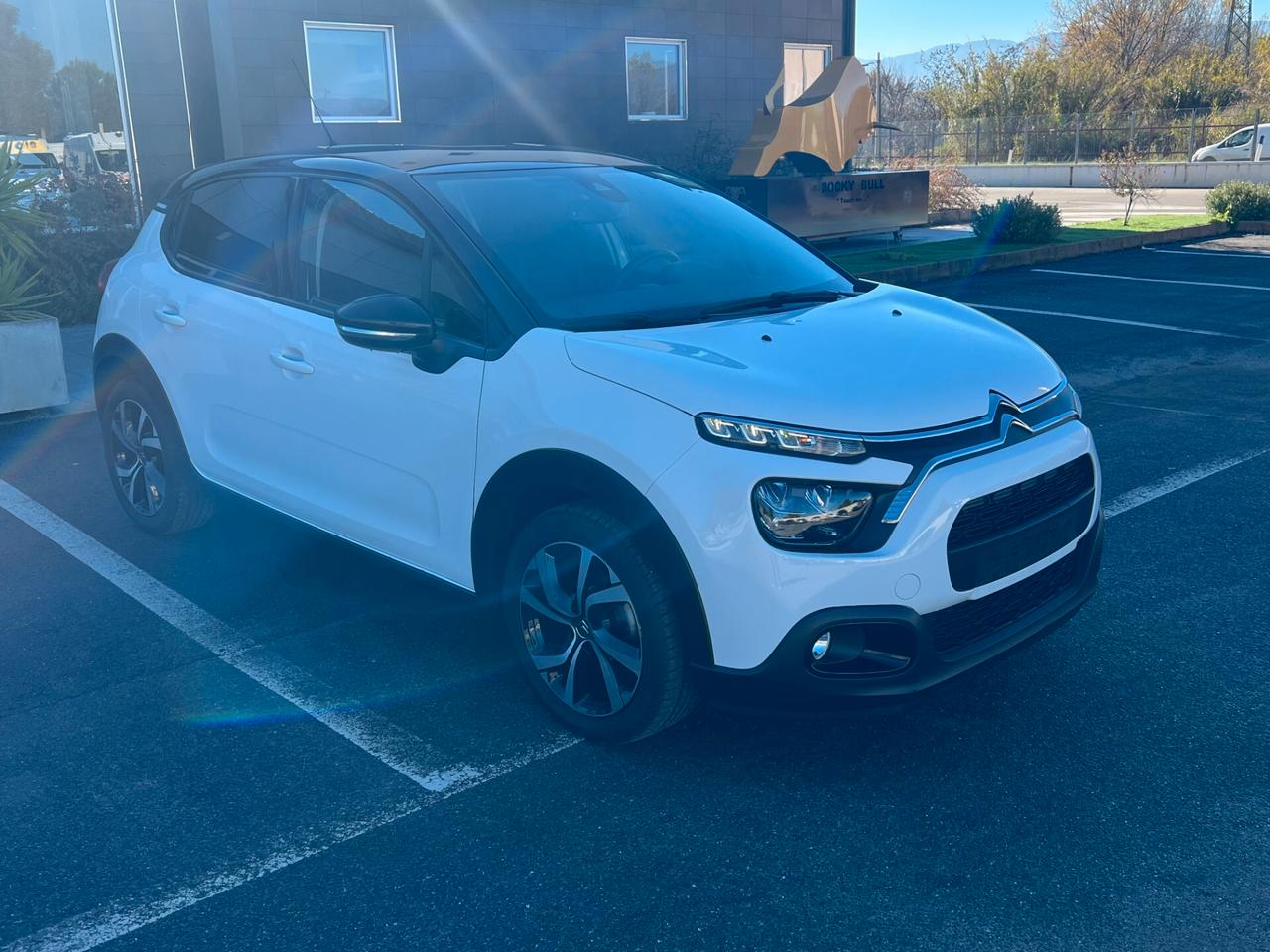 Citroen C3 Avenger 1.2 Turbo 100 CV Altitude