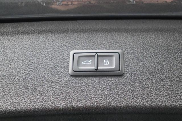 Audi Q5 40 2.0 tdi mhev 12V S line quattro s-tronic N1