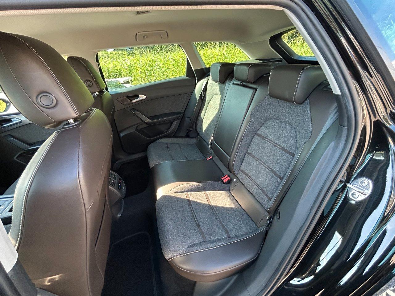 SEAT Leon Sportstourer 1.5 eTSI 150 CV DSG Xcellence