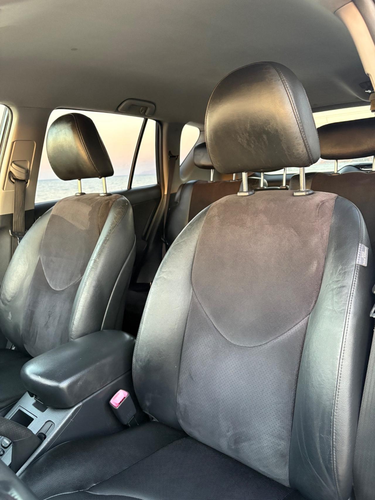 Toyota RAV 4 2.2 D-4D 150 CV PERFETTA