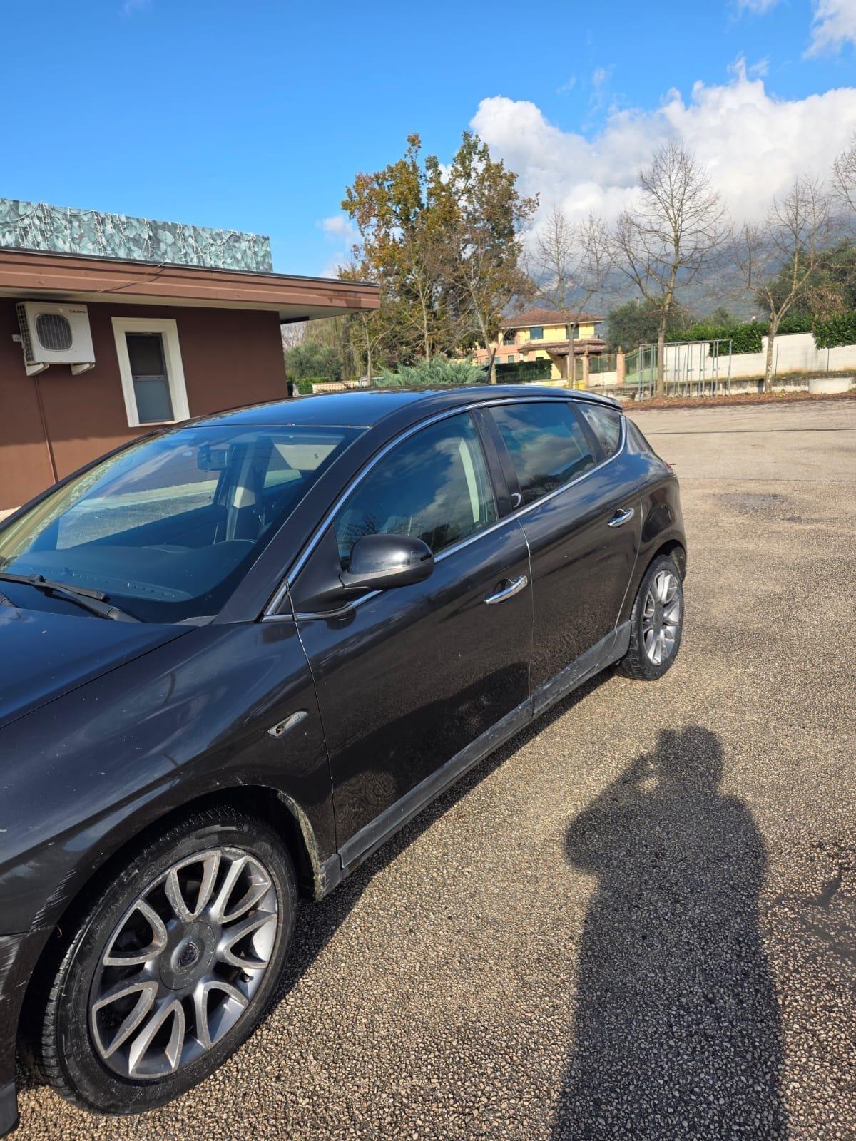 Lancia Delta 1.6 MJT 120 cv 2011