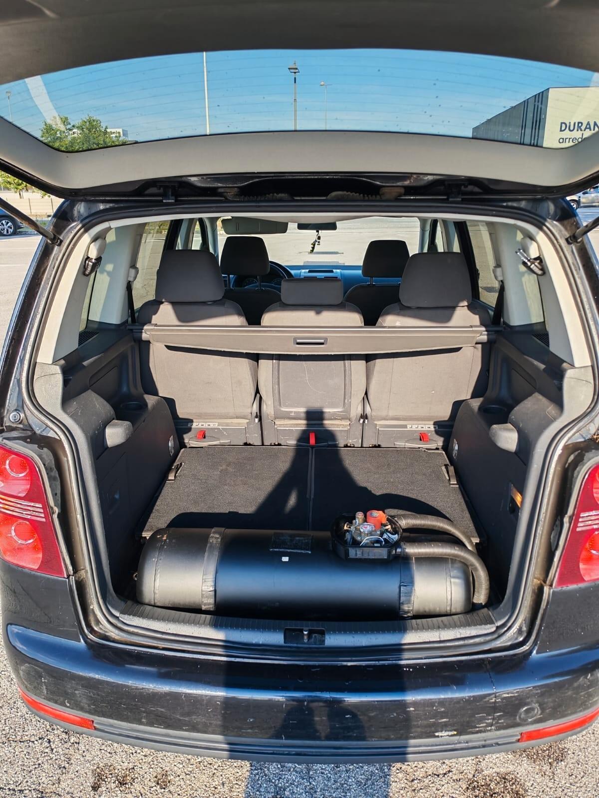 Volkswagen Touran 1.6 Trendline